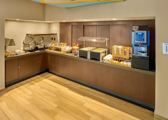 Express By Marriott Cabo San Lucas