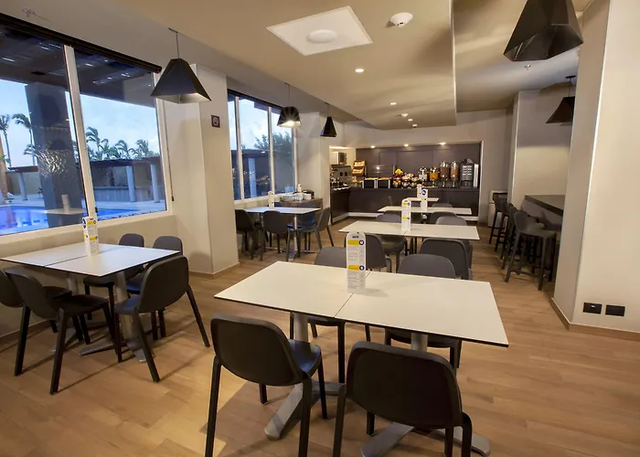 Express By Marriott Cabo San Lucas